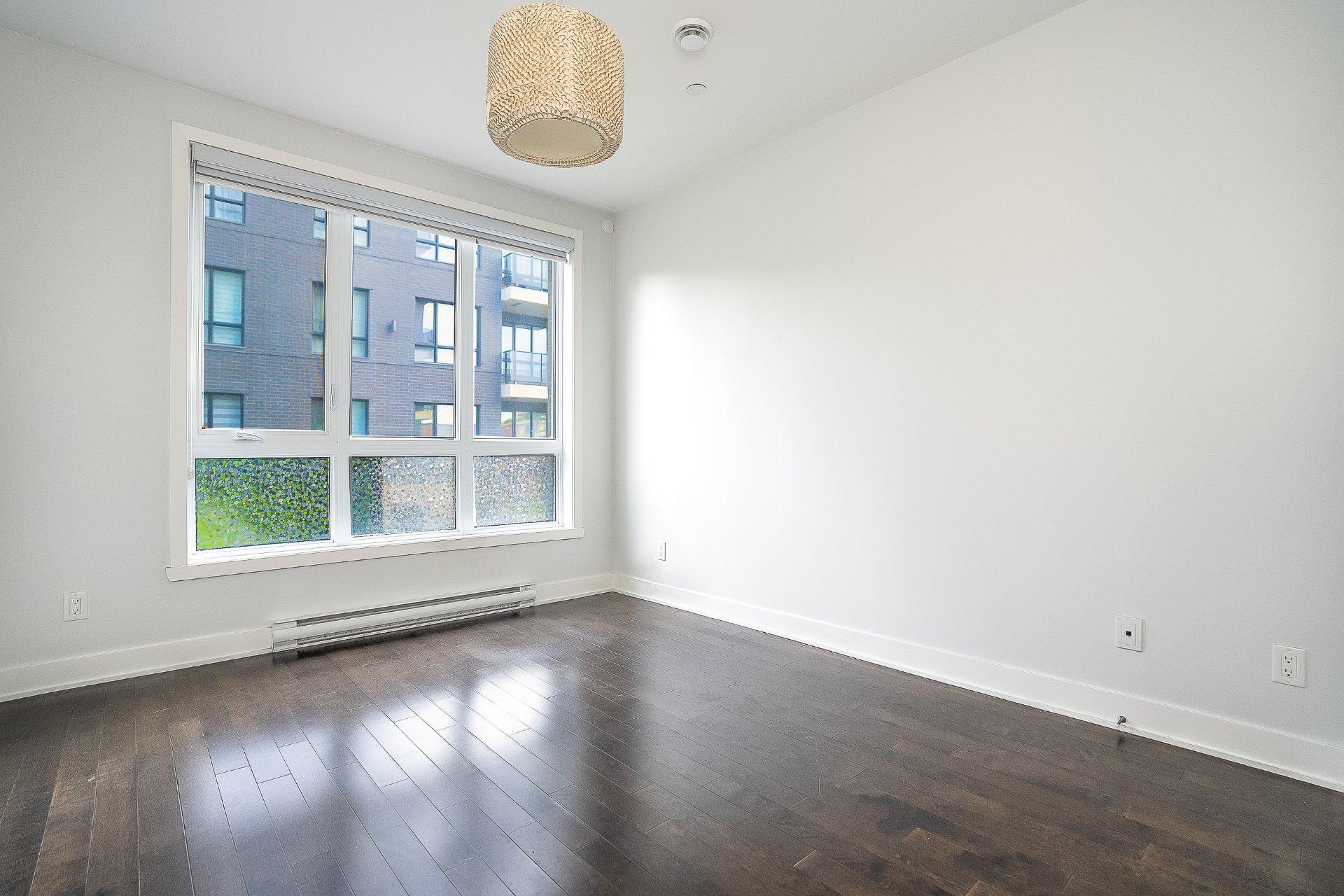 









5850


Rue Jarry E.

, 101,
Montréal (Saint-Léonard),




QC
H1P0A5

