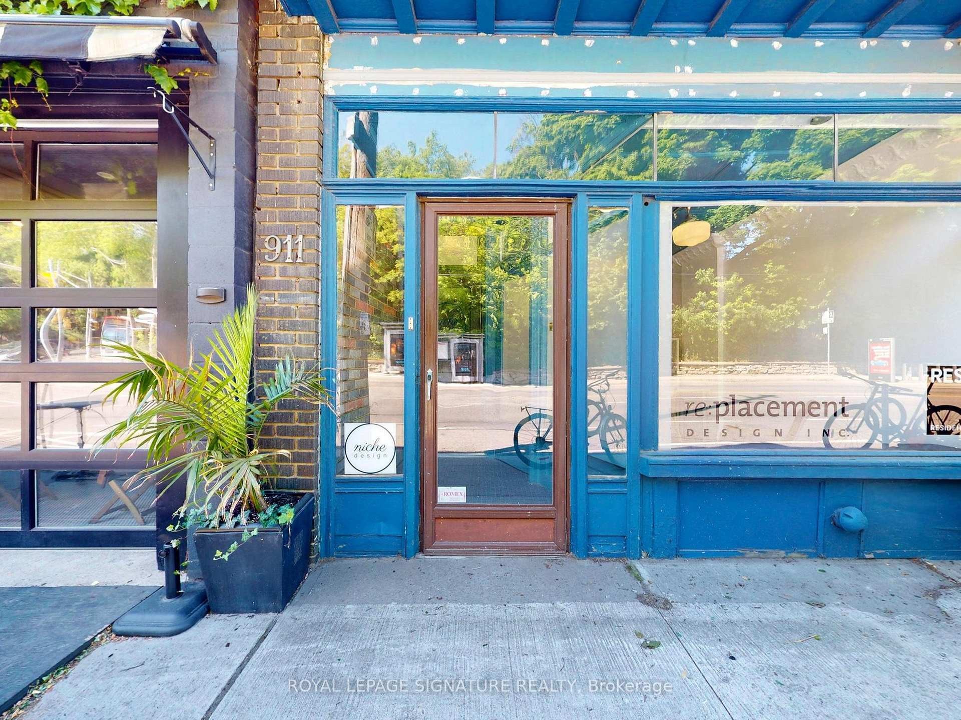 









911


Davenport

Road,
Toronto,




ON
M6G 2B7

