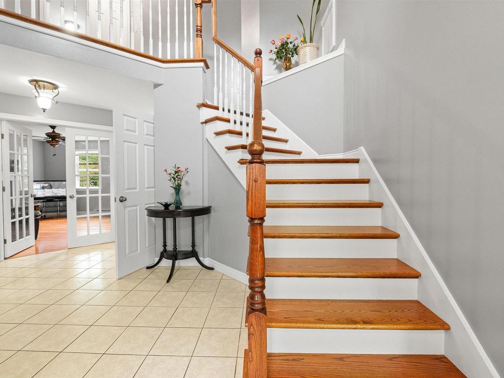 












60 Blue Forest Lane

,
Hammonds Plains,




NS
B4B 1L1

