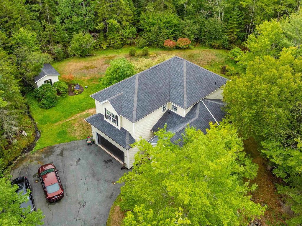












60 Blue Forest Lane

,
Hammonds Plains,




NS
B4B 1L1

