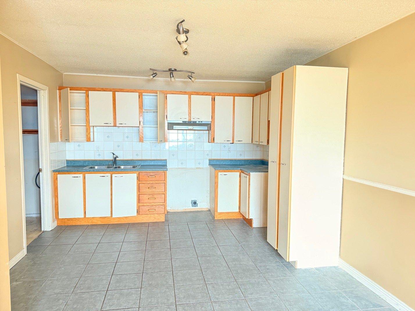









44


Rue de Dubuisson

,
Gatineau (Gatineau),




QC
J8T5E1

