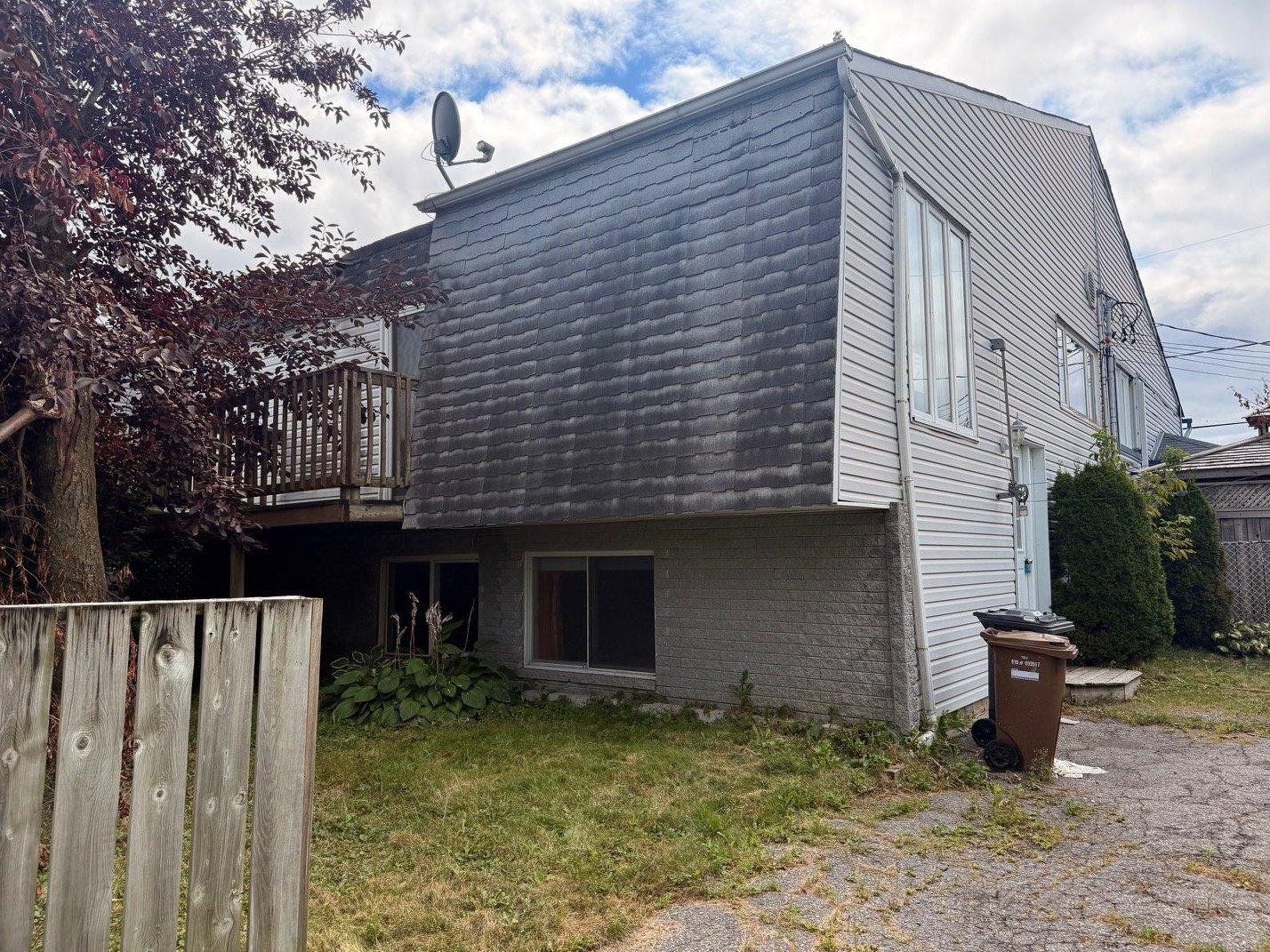 









44


Rue de Dubuisson

,
Gatineau (Gatineau),




QC
J8T5E1

