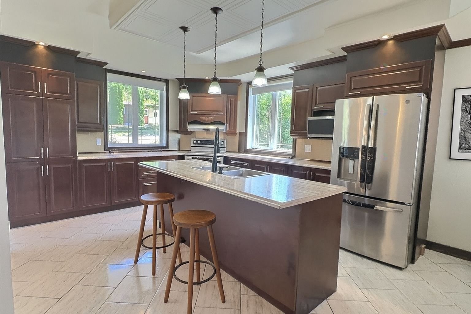 









15


Rue de la Montagne

,
Ville-Marie,




QC
J9V1G7

