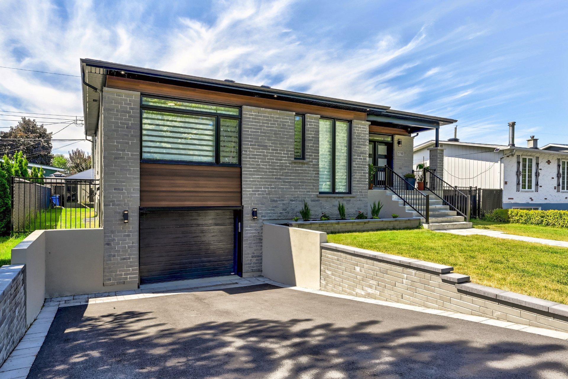 









5716


Rue Parizeau

,
Brossard,




QC
J4W1H7

