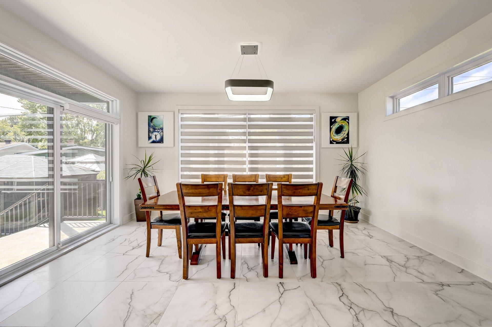 









5716


Rue Parizeau

,
Brossard,




QC
J4W1H7

