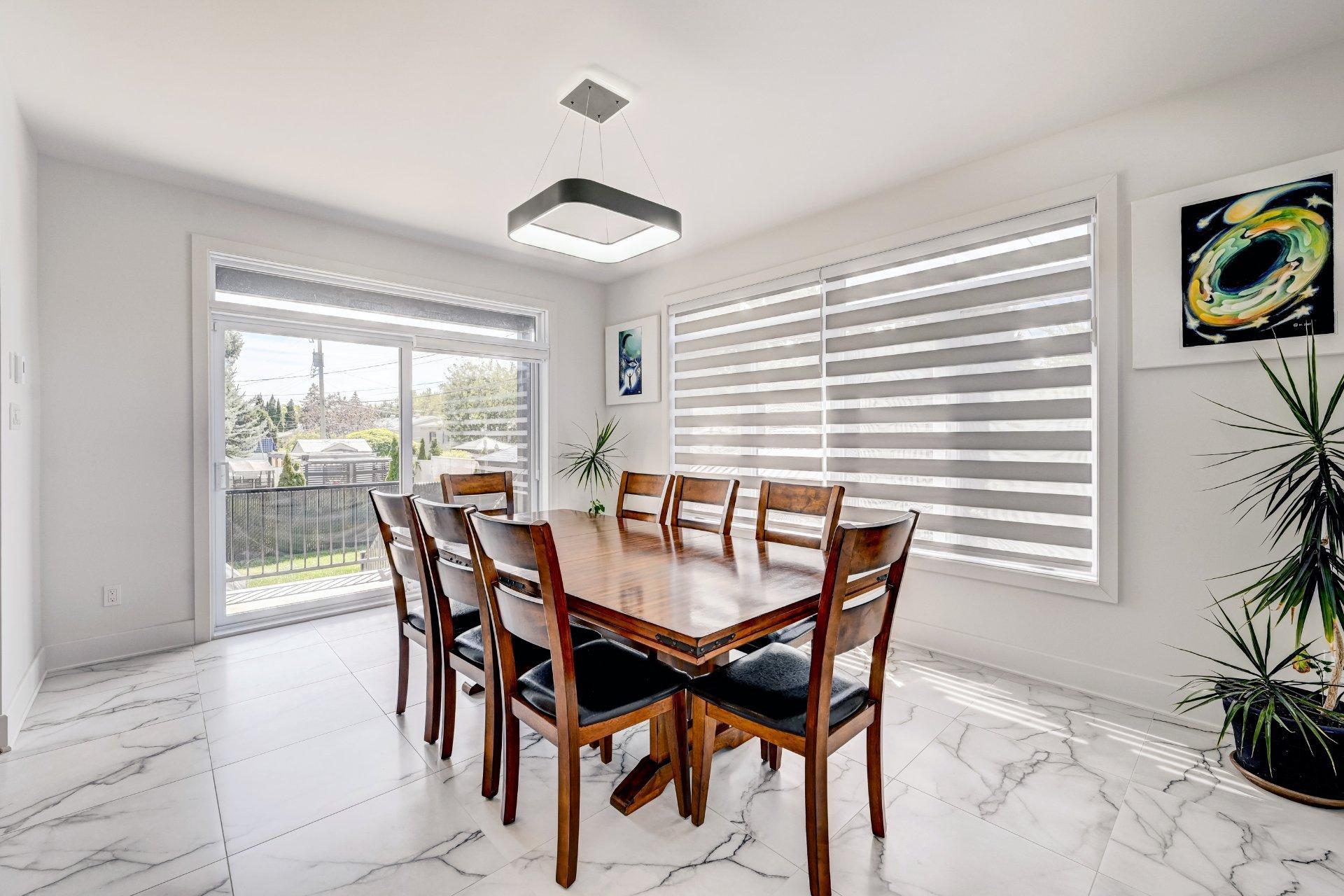 









5716


Rue Parizeau

,
Brossard,




QC
J4W1H7

