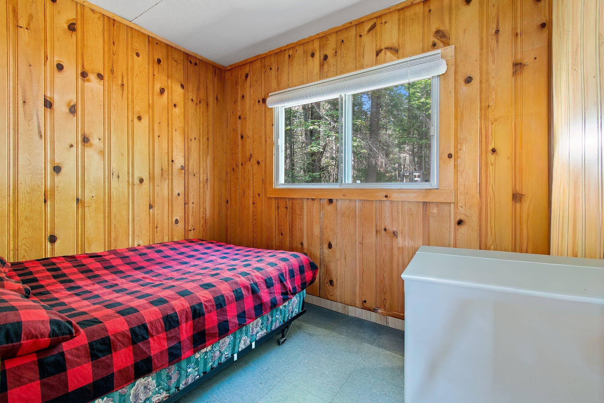 









1


Rue Non Disponible-Unavailable

,
Otter Lake,




QC
J0X2P0

