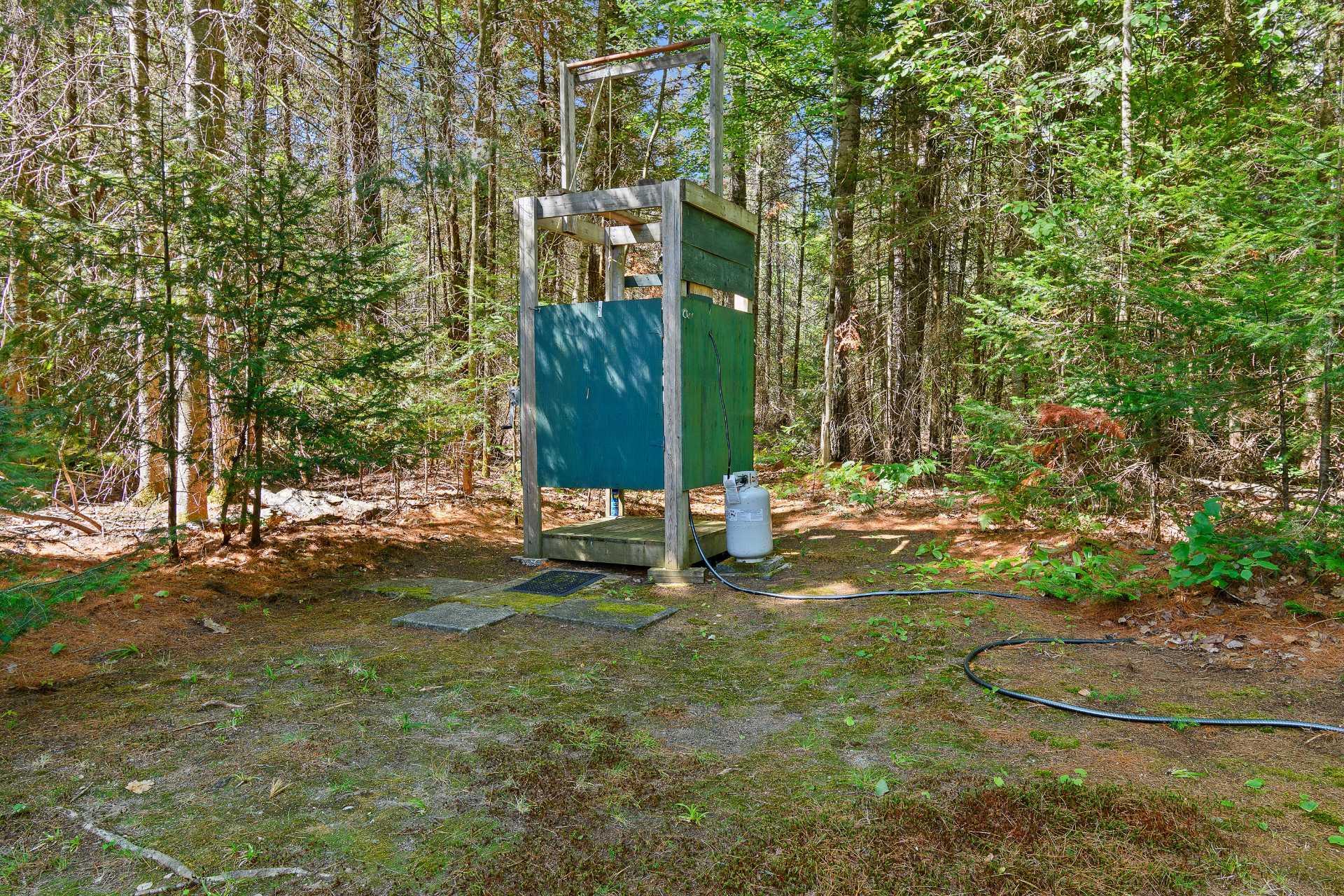 









1


Rue Non Disponible-Unavailable

,
Otter Lake,




QC
J0X2P0

