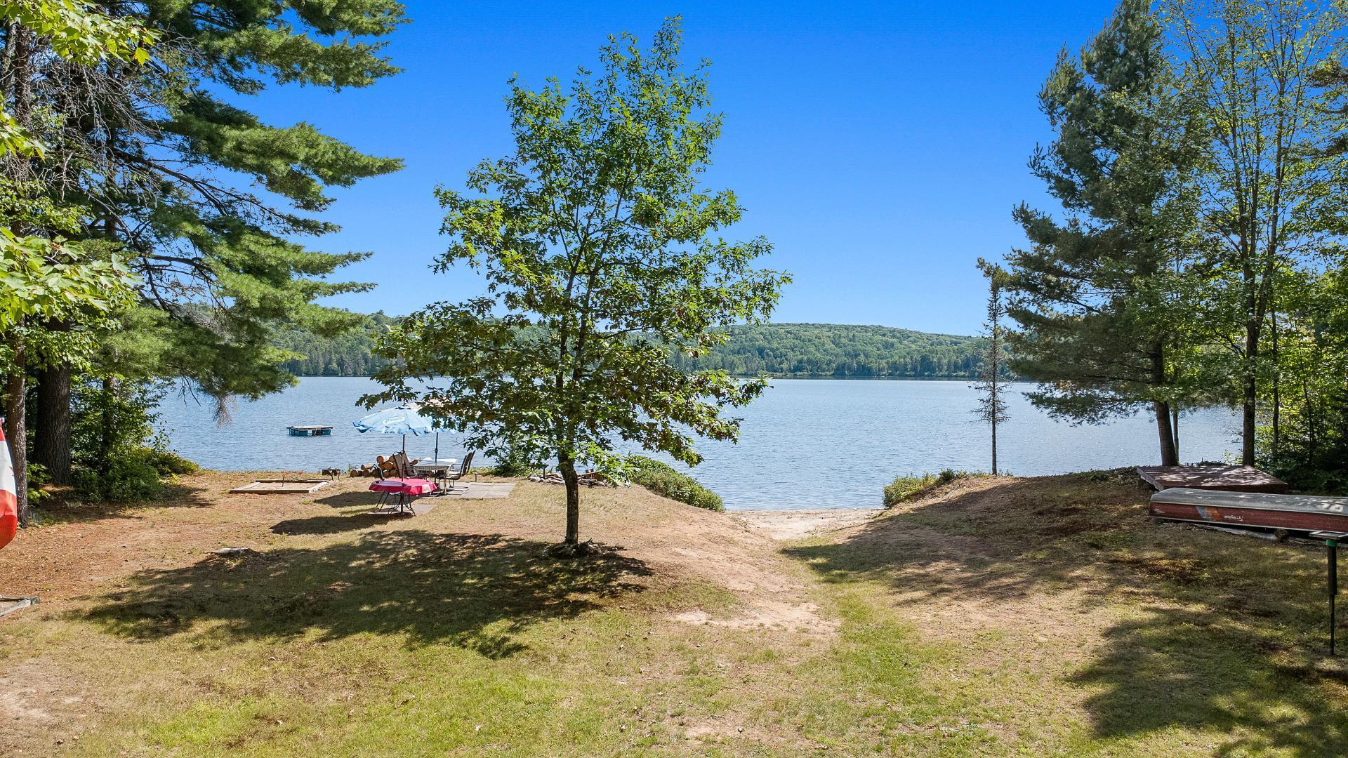 









1


Rue Non Disponible-Unavailable

,
Otter Lake,




QC
J0X2P0

