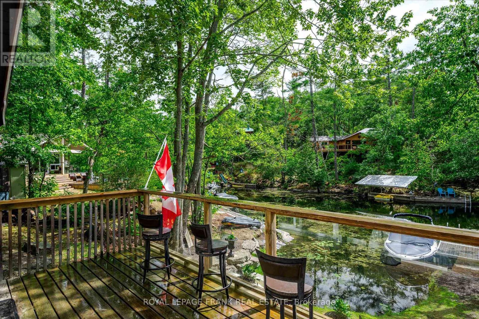 












3571 HARBOUR POINT LANE

,
Selwyn,




Ontario
K0L2H0

