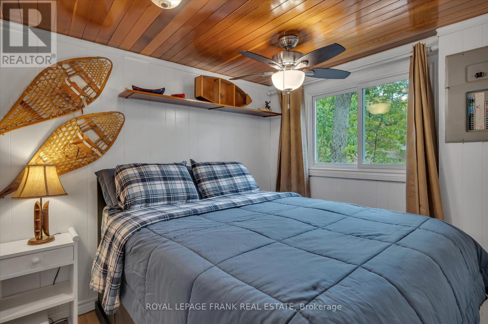 












3571 HARBOUR POINT LANE

,
Selwyn,




Ontario
K0L2H0

