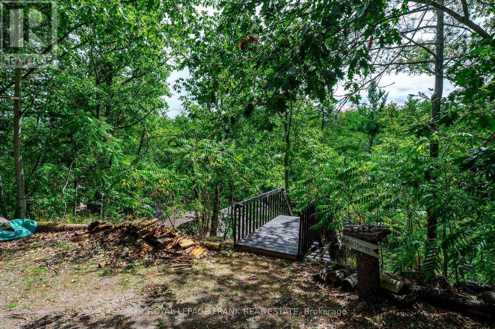 












3571 HARBOUR POINT LANE

,
Selwyn,




Ontario
K0L2H0


