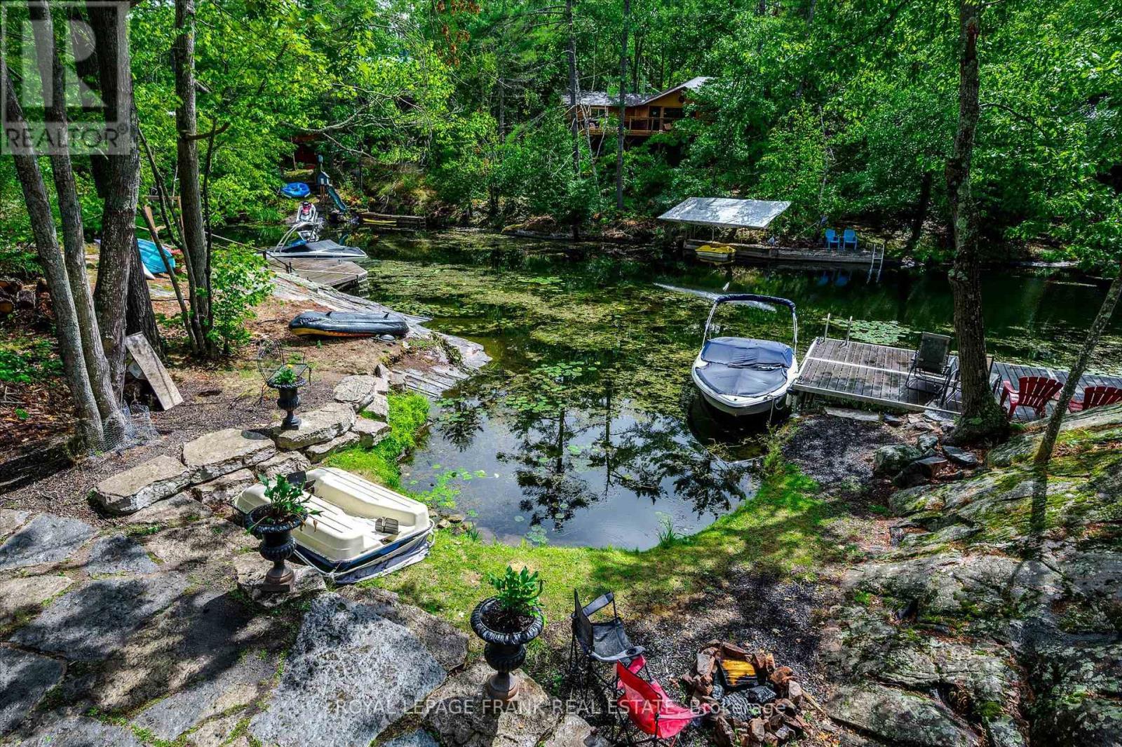 












3571 HARBOUR POINT LANE

,
Selwyn,




Ontario
K0L2H0

