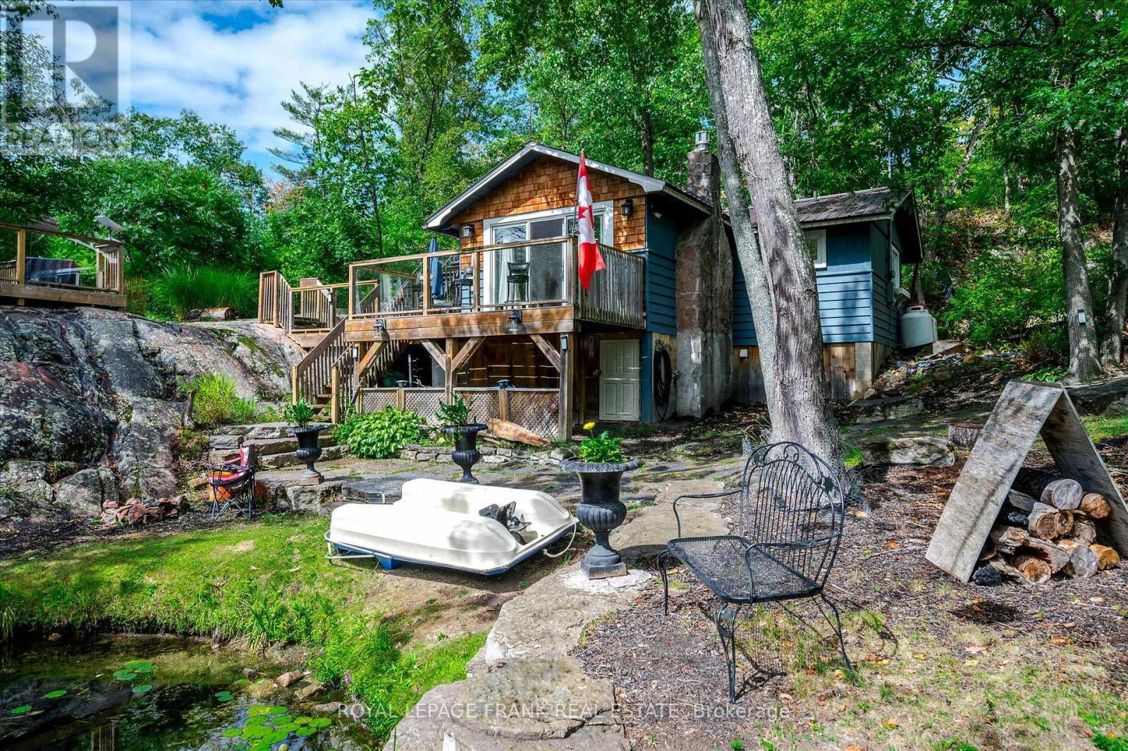 












3571 HARBOUR POINT LANE

,
Selwyn,




Ontario
K0L2H0

