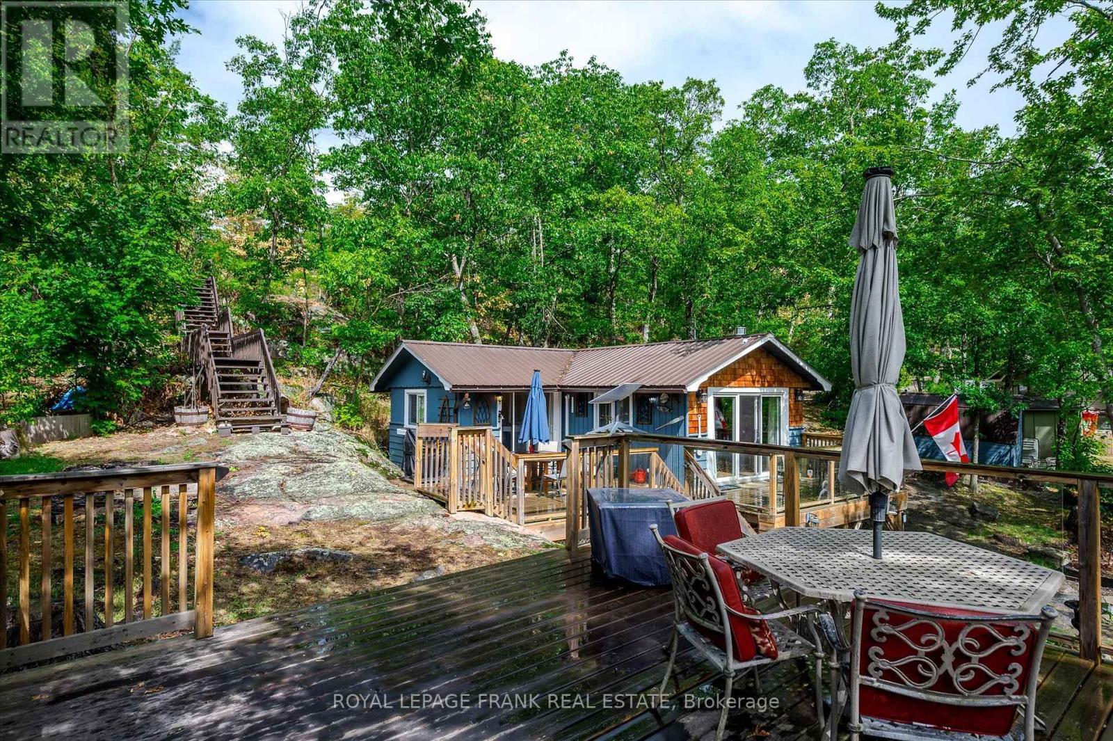 












3571 HARBOUR POINT LANE

,
Selwyn,




Ontario
K0L2H0

