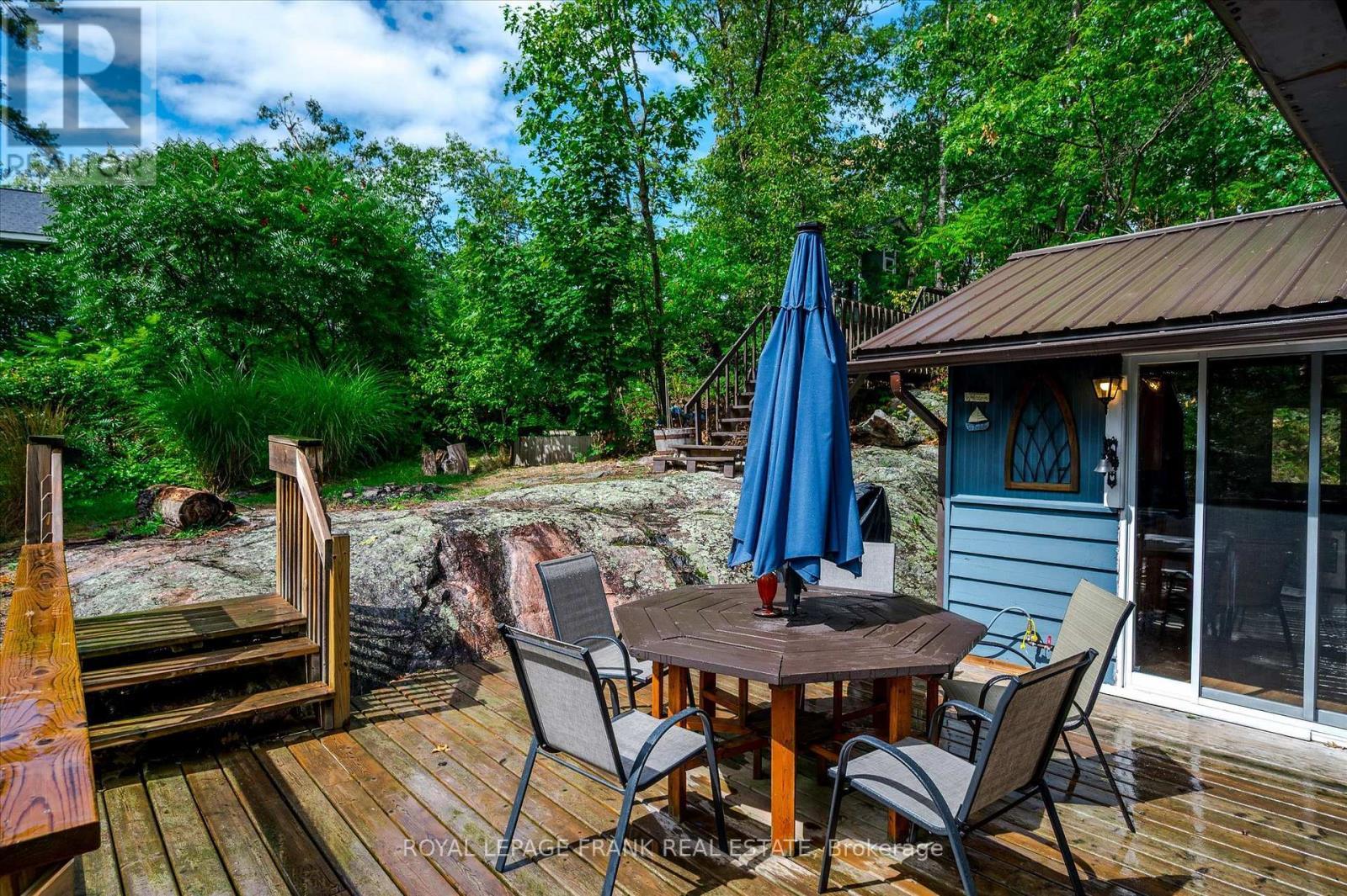 












3571 HARBOUR POINT LANE

,
Selwyn,




Ontario
K0L2H0

