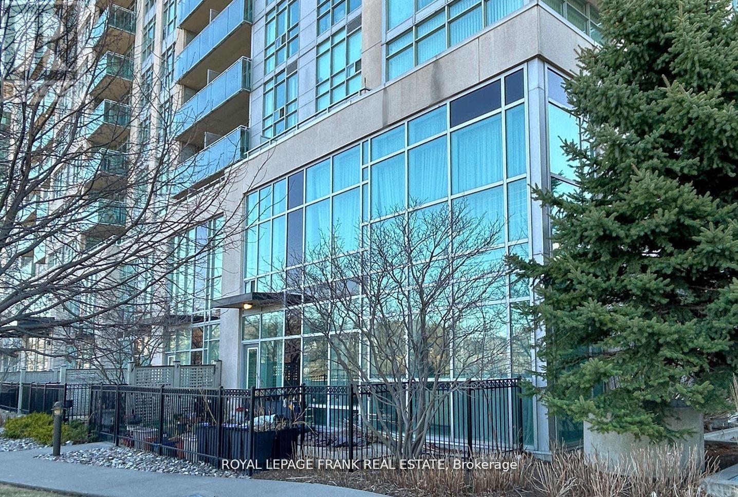 












101 - 1600 CHARLES STREET

,
Whitby (Port Whitby),




Ontario
L1N0G4

