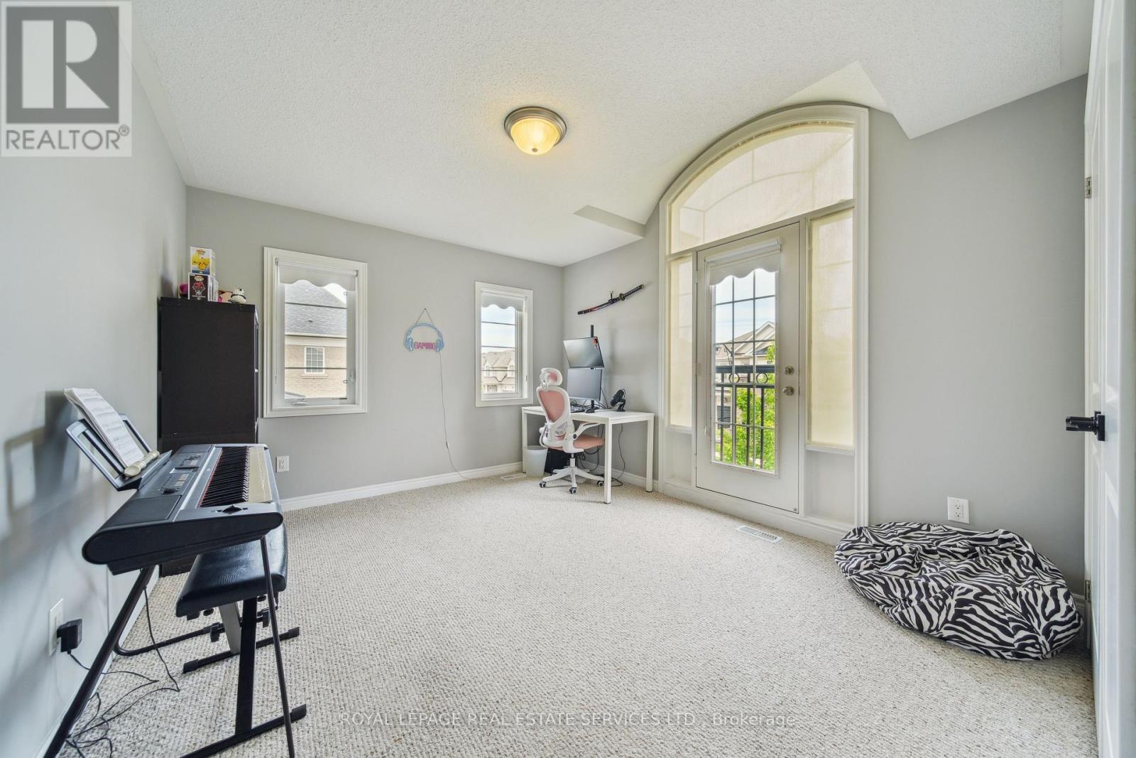 












3150 TRAILSIDE DRIVE

,
Oakville,




Ontario
L6M0P6

