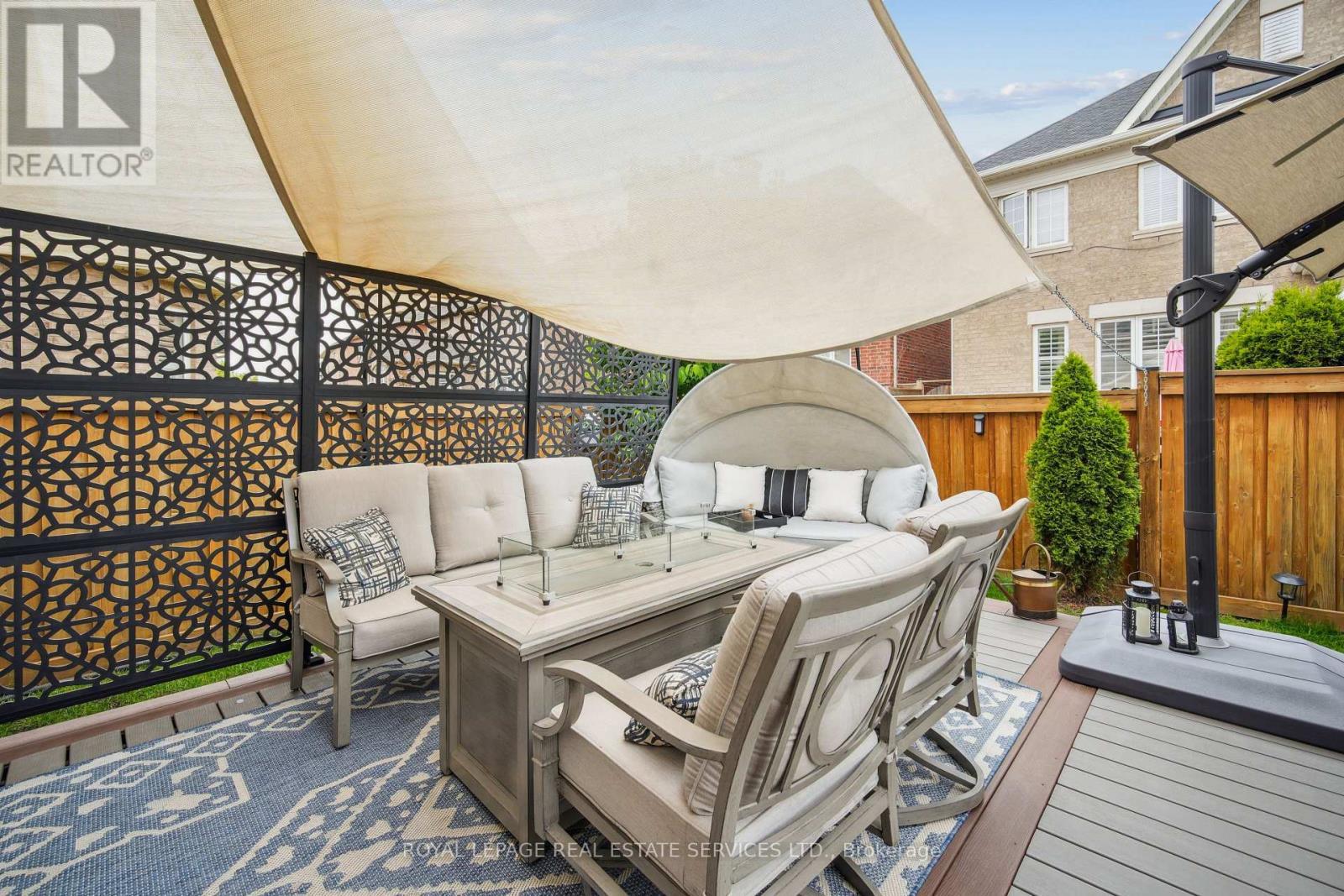 












3150 TRAILSIDE DRIVE

,
Oakville,




Ontario
L6M0P6

