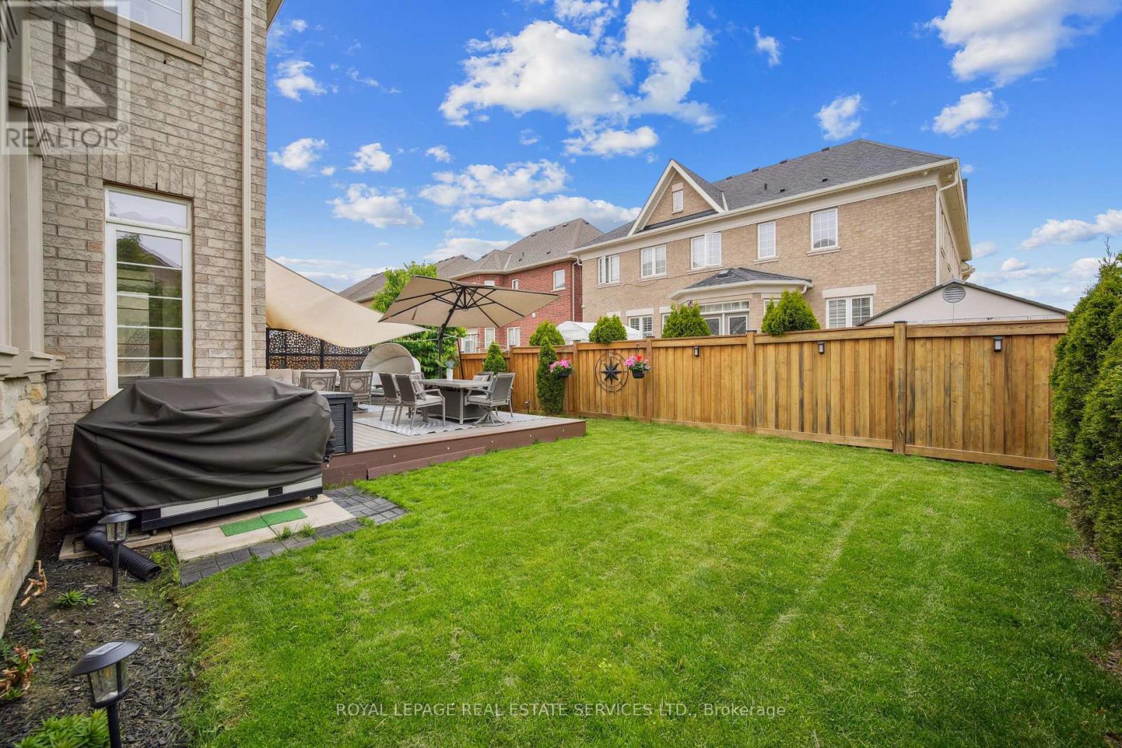 












3150 TRAILSIDE DRIVE

,
Oakville,




Ontario
L6M0P6

