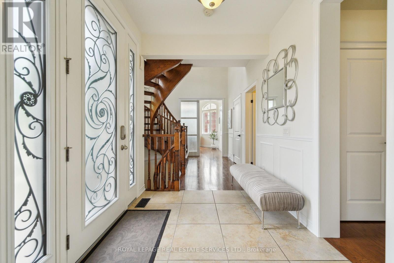 












3150 TRAILSIDE DRIVE

,
Oakville,




Ontario
L6M0P6

