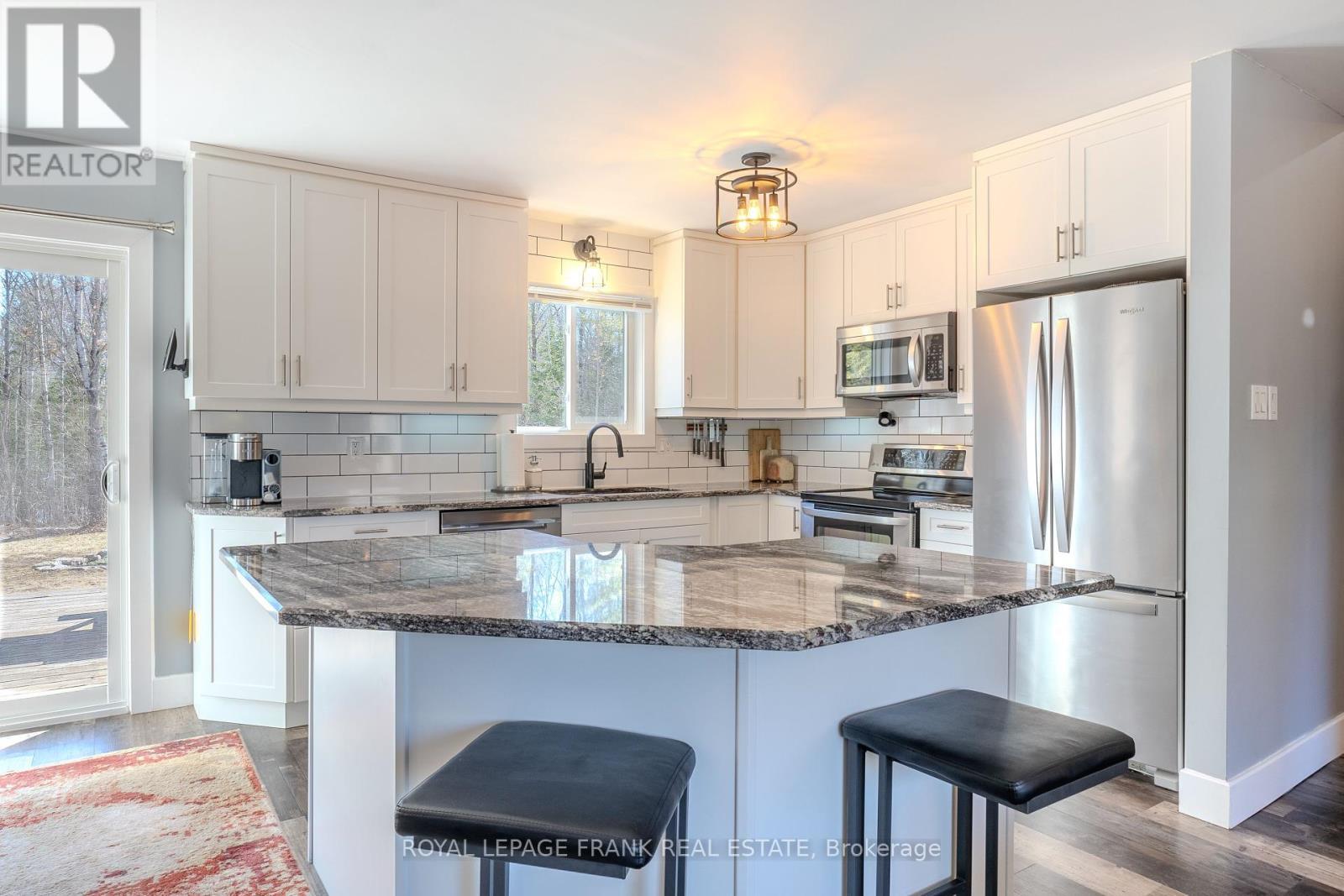 












94 COUNTY ROAD 36

,
Trent Lakes,




Ontario
K0M1A0

