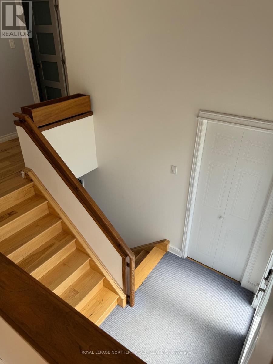 












84 BROUSSEAU AVENUE

,
Timmins (TNE - North),




Ontario
P4N5Y2


