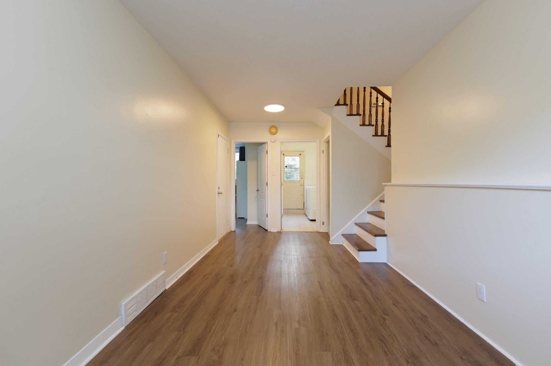 









4351


Rue Graham

,
Montréal (Pierrefonds-Roxboro),




QC
H9H2B9

