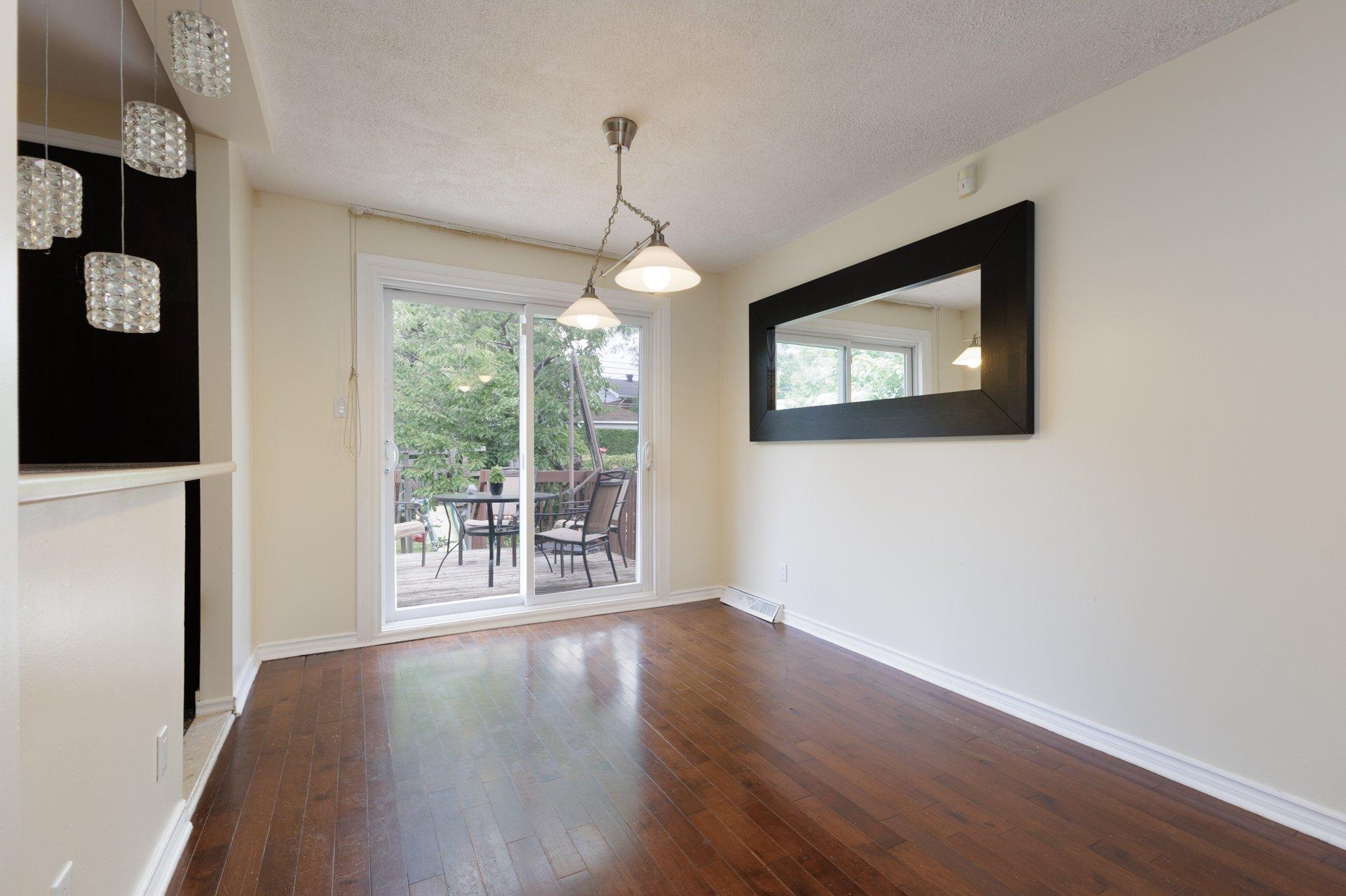 









4351


Rue Graham

,
Montréal (Pierrefonds-Roxboro),




QC
H9H2B9

