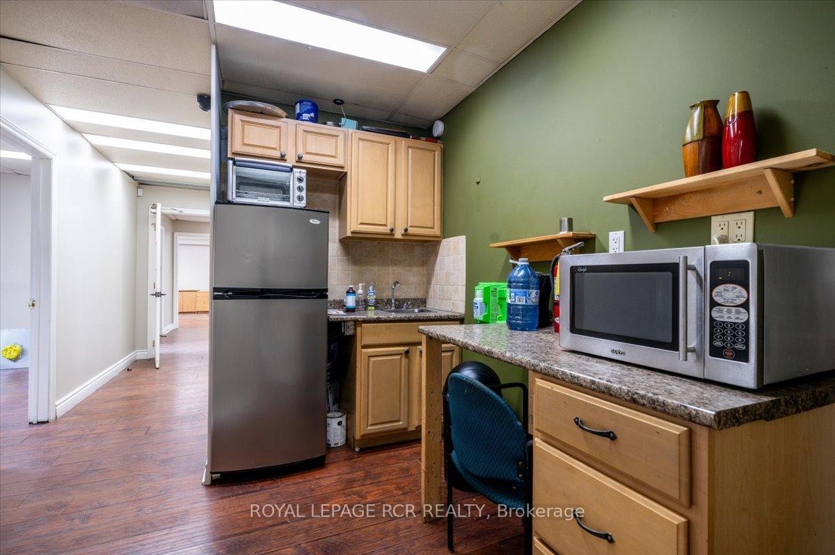 









355


Dissette

Street,
Bradford West Gwillimbury,




ON
L3Z 3G9

