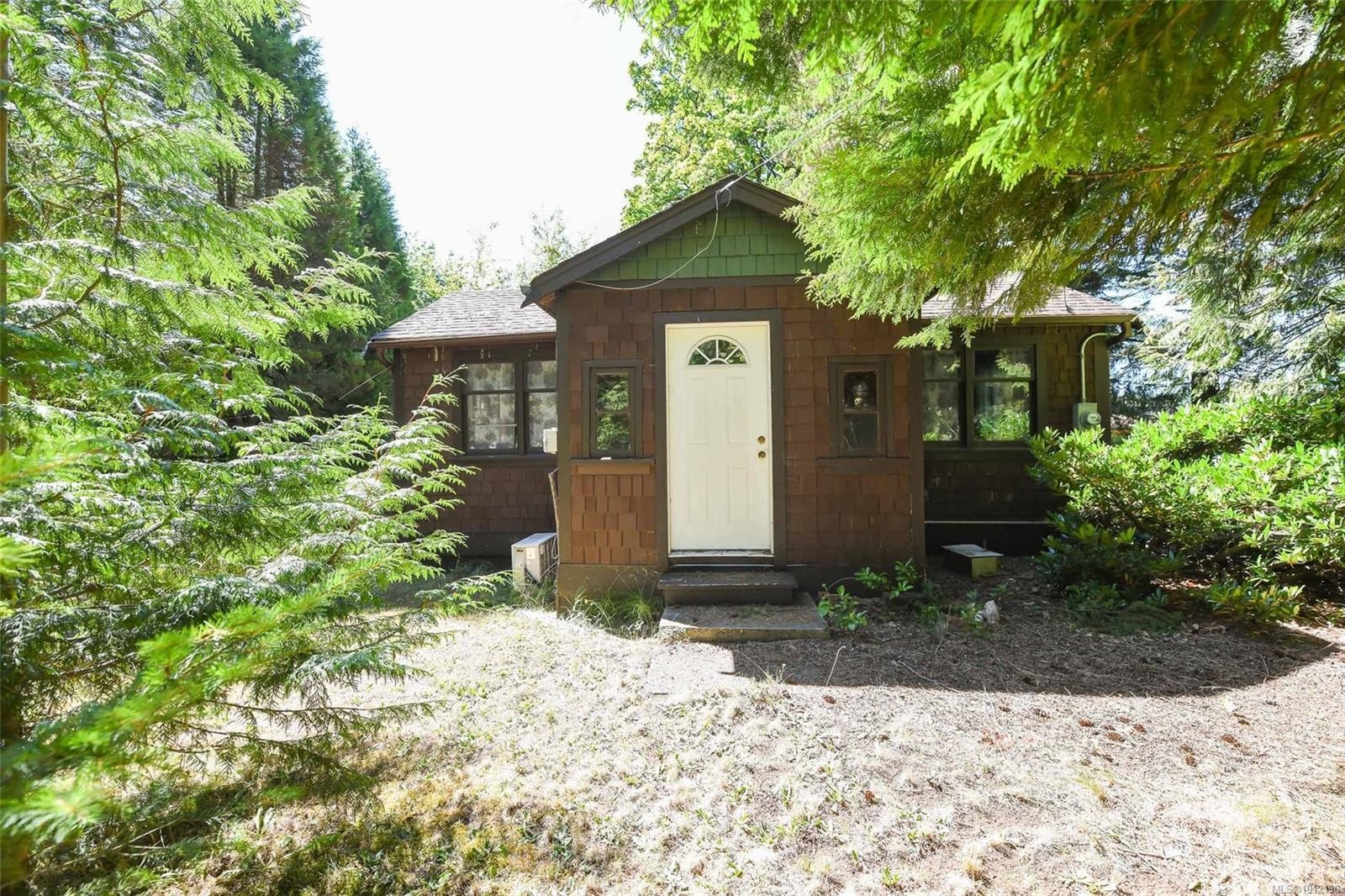 









5835


Island

Hwy North,
Courtenay,




BC
V9J 1T3

