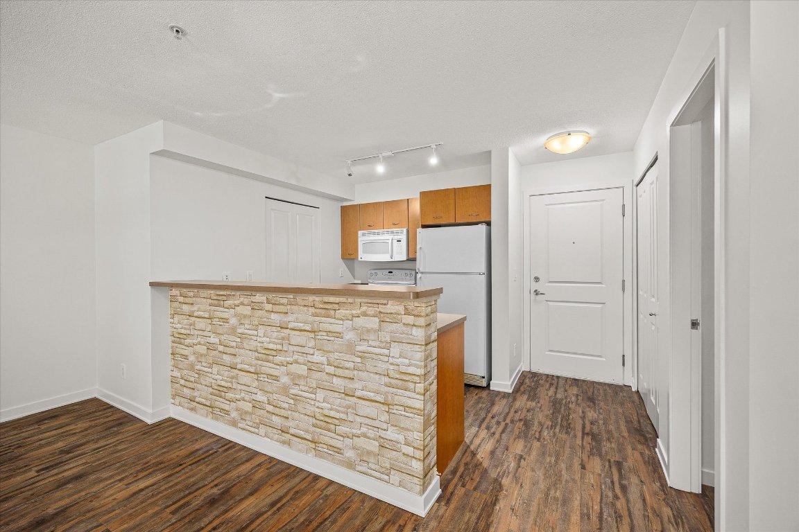 









539


Yates

Road, 116,
Kelowna,




BC
V1V 2T8

