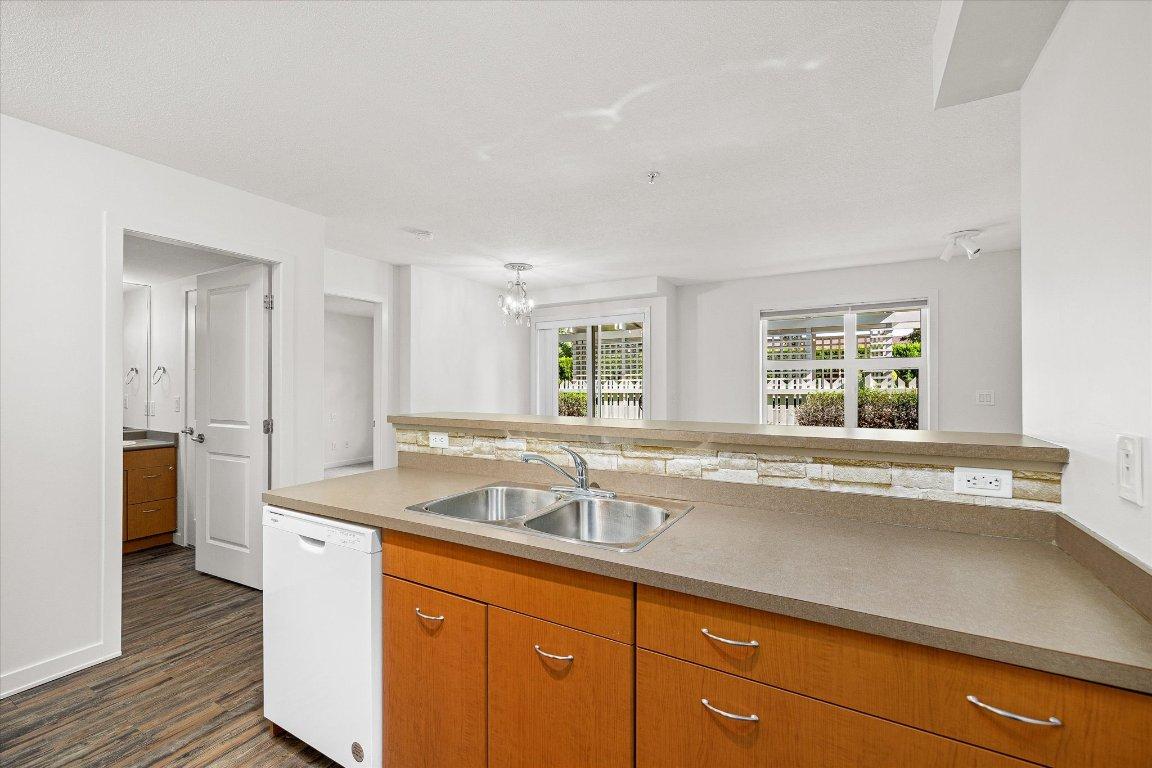 









539


Yates

Road, 116,
Kelowna,




BC
V1V 2T8

