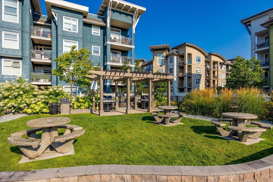 









539


Yates

Road, 116,
Kelowna,




BC
V1V 2T8

