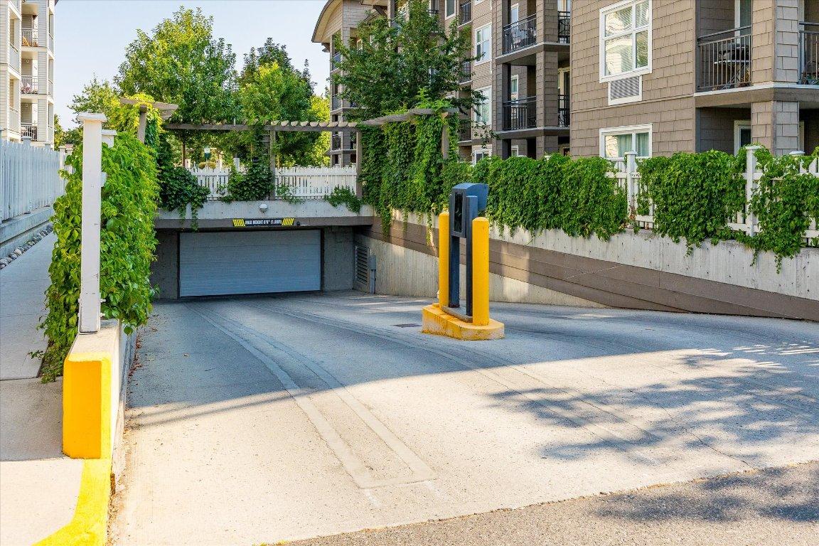 









539


Yates

Road, 116,
Kelowna,




BC
V1V 2T8

