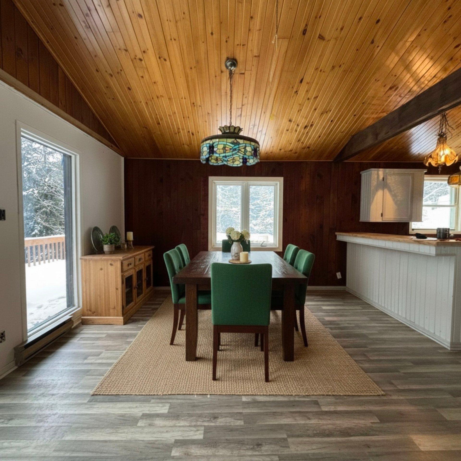 









299


Rue Latour

,
Mont-Tremblant,




QC
J8E2M6

