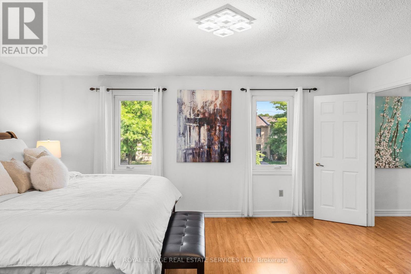 












2 MANGROVE ROAD

,
Brampton,




Ontario
L6S3Y1

