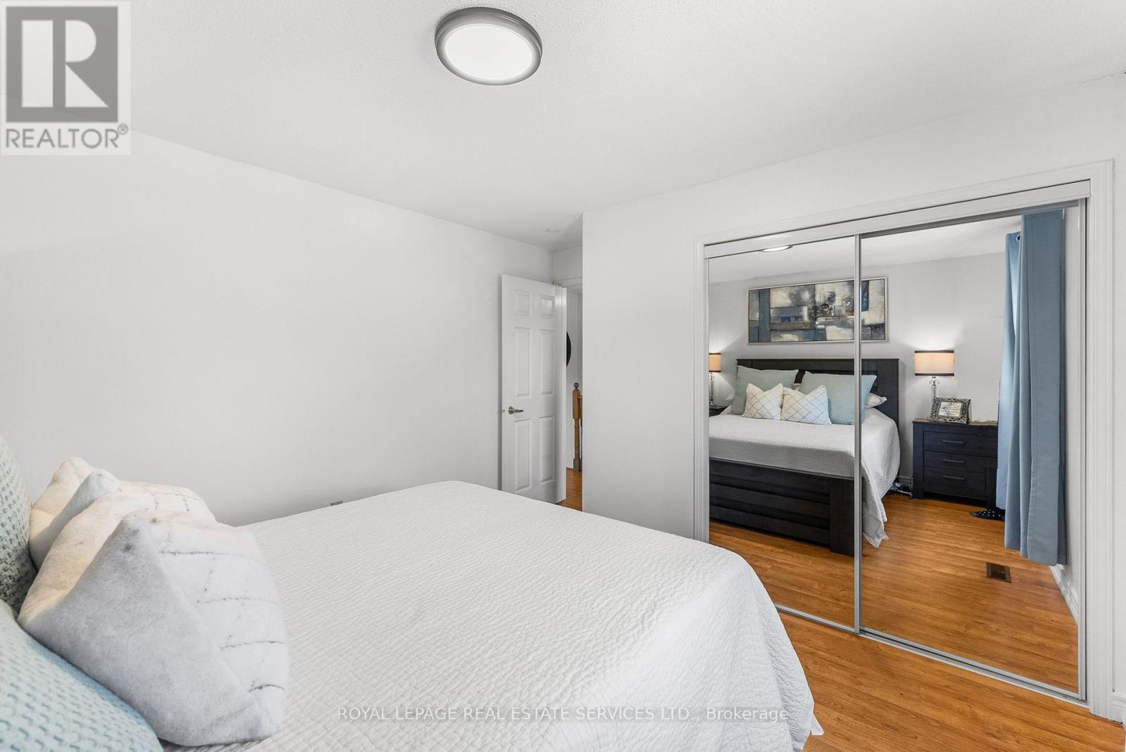 












2 MANGROVE ROAD

,
Brampton,




Ontario
L6S3Y1

