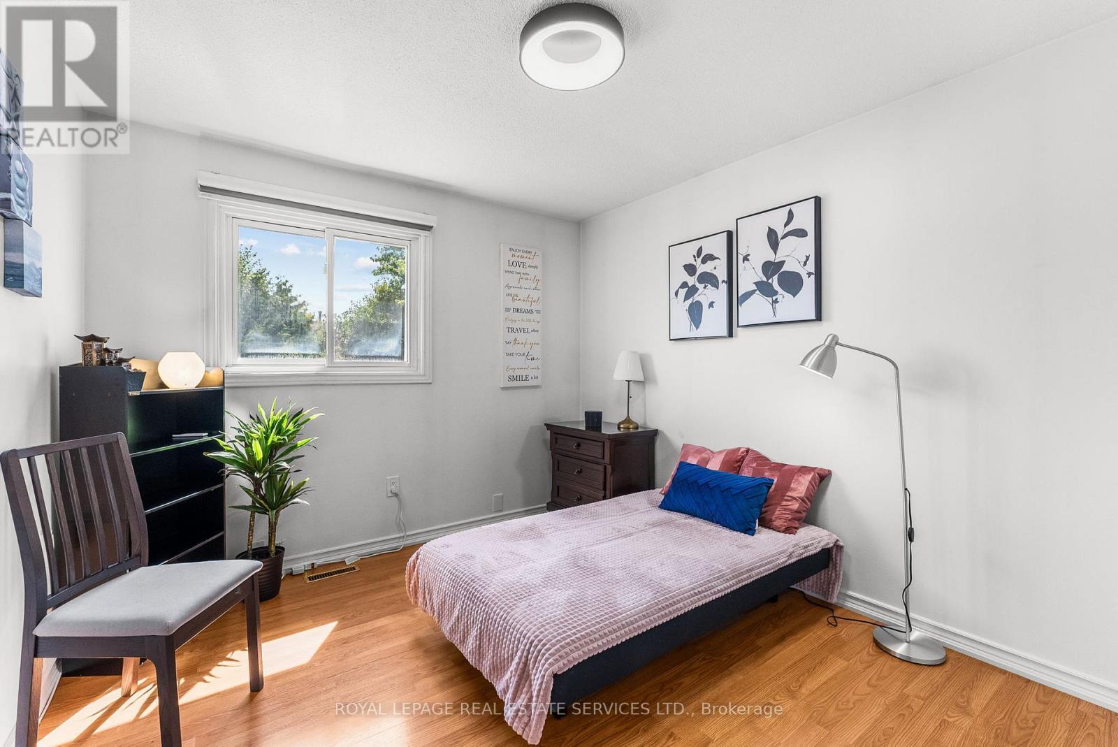 












2 MANGROVE ROAD

,
Brampton,




Ontario
L6S3Y1

