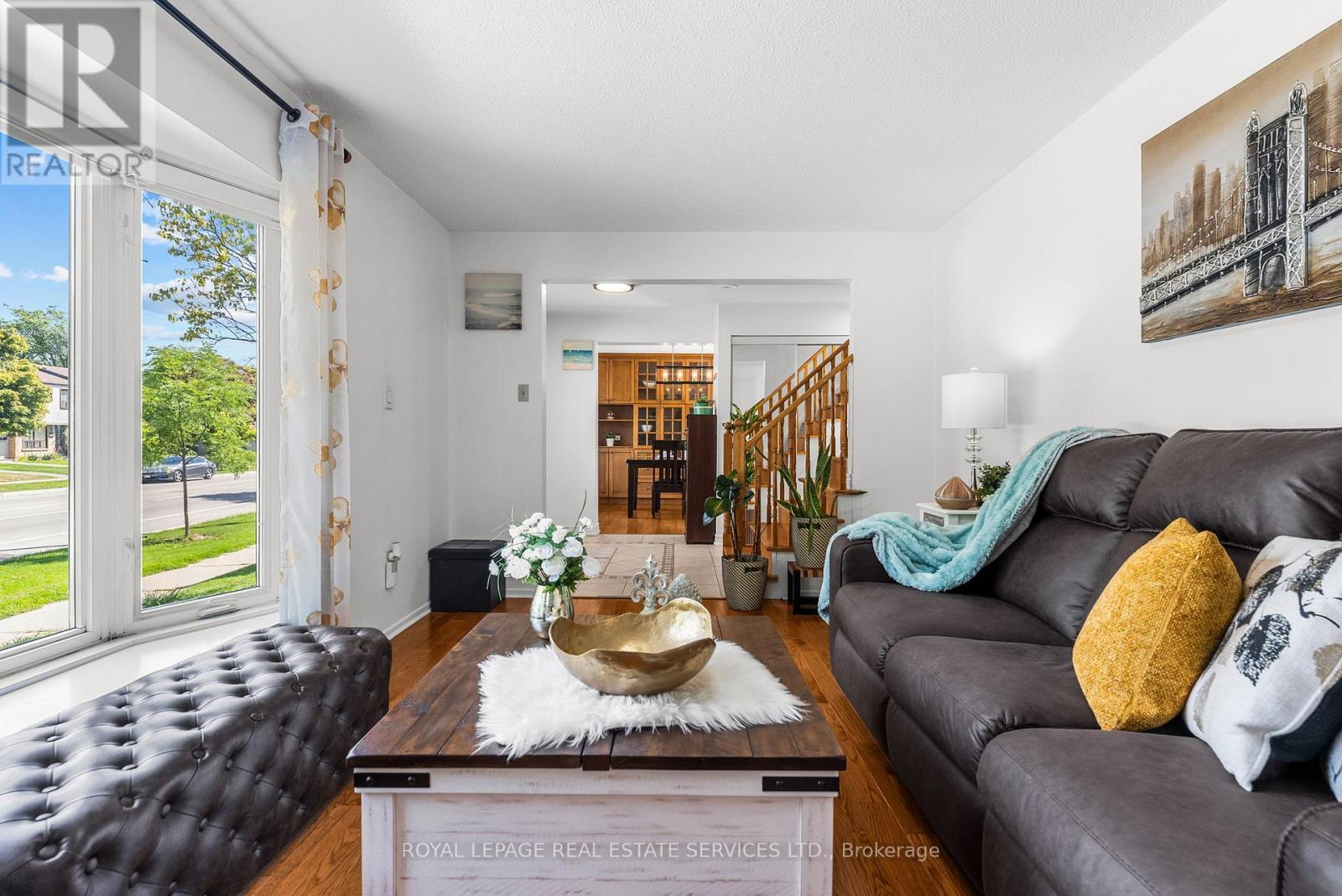 












2 MANGROVE ROAD

,
Brampton,




Ontario
L6S3Y1

