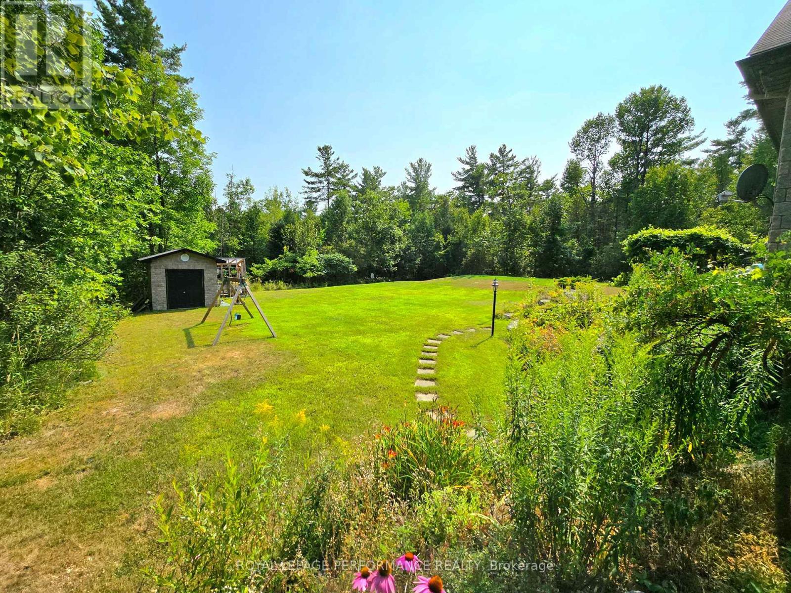 












78 EILEEN STREET

,
Laurentian Valley,




Ontario
K8A6W2

