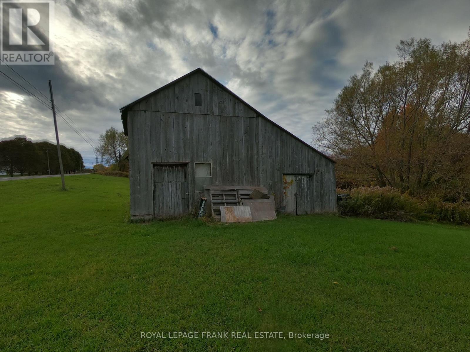 












1974 COUNTY ROAD 2

,
Port Hope,




Ontario
L1A3V7

