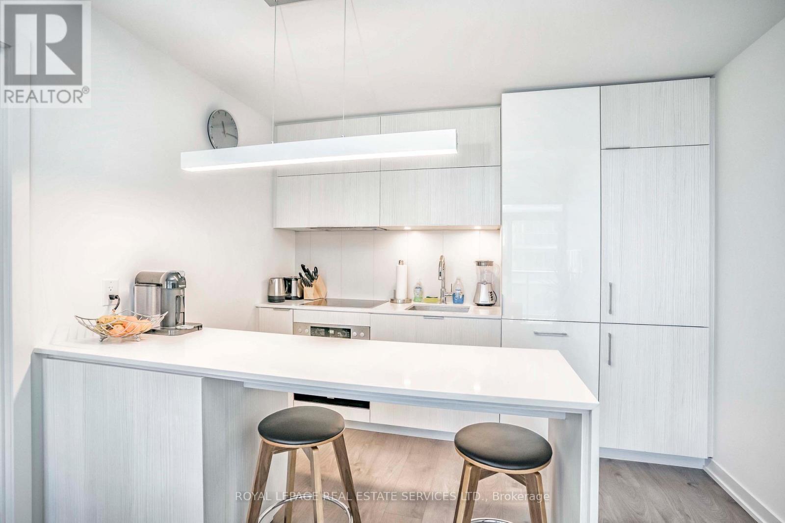 












1207 - 20 RICHARDSON STREET

,
Toronto,




Ontario
M5A4J9

