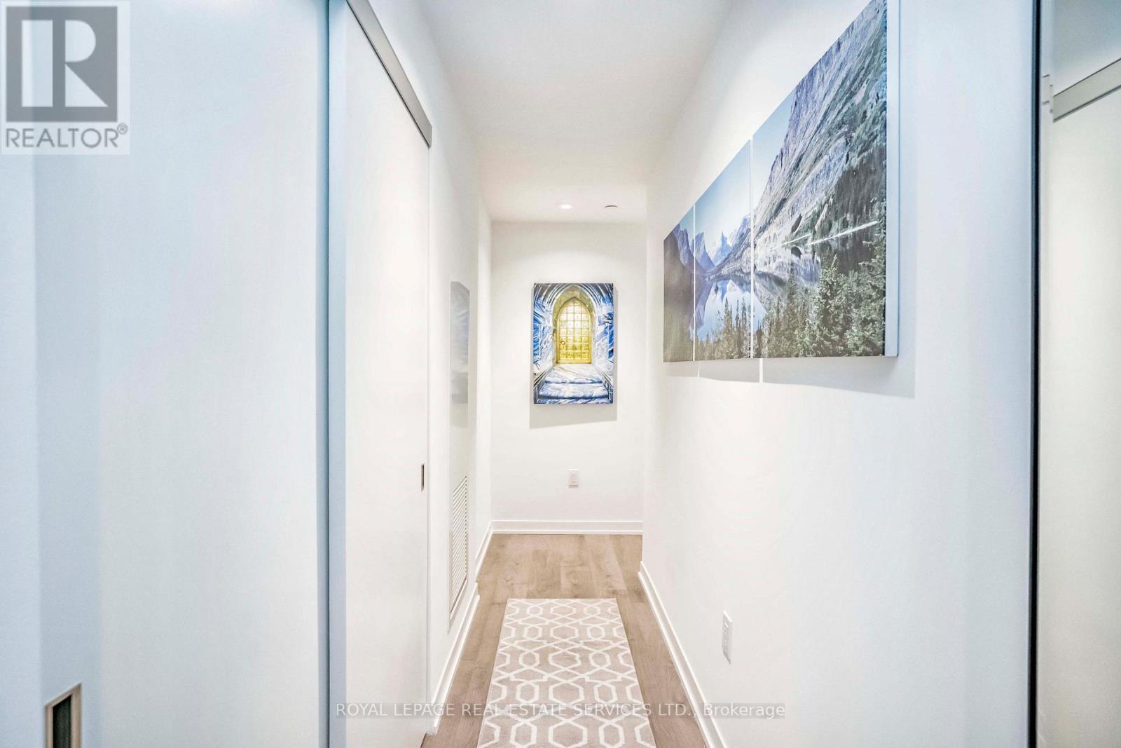 












1207 - 20 RICHARDSON STREET

,
Toronto,




Ontario
M5A4J9

