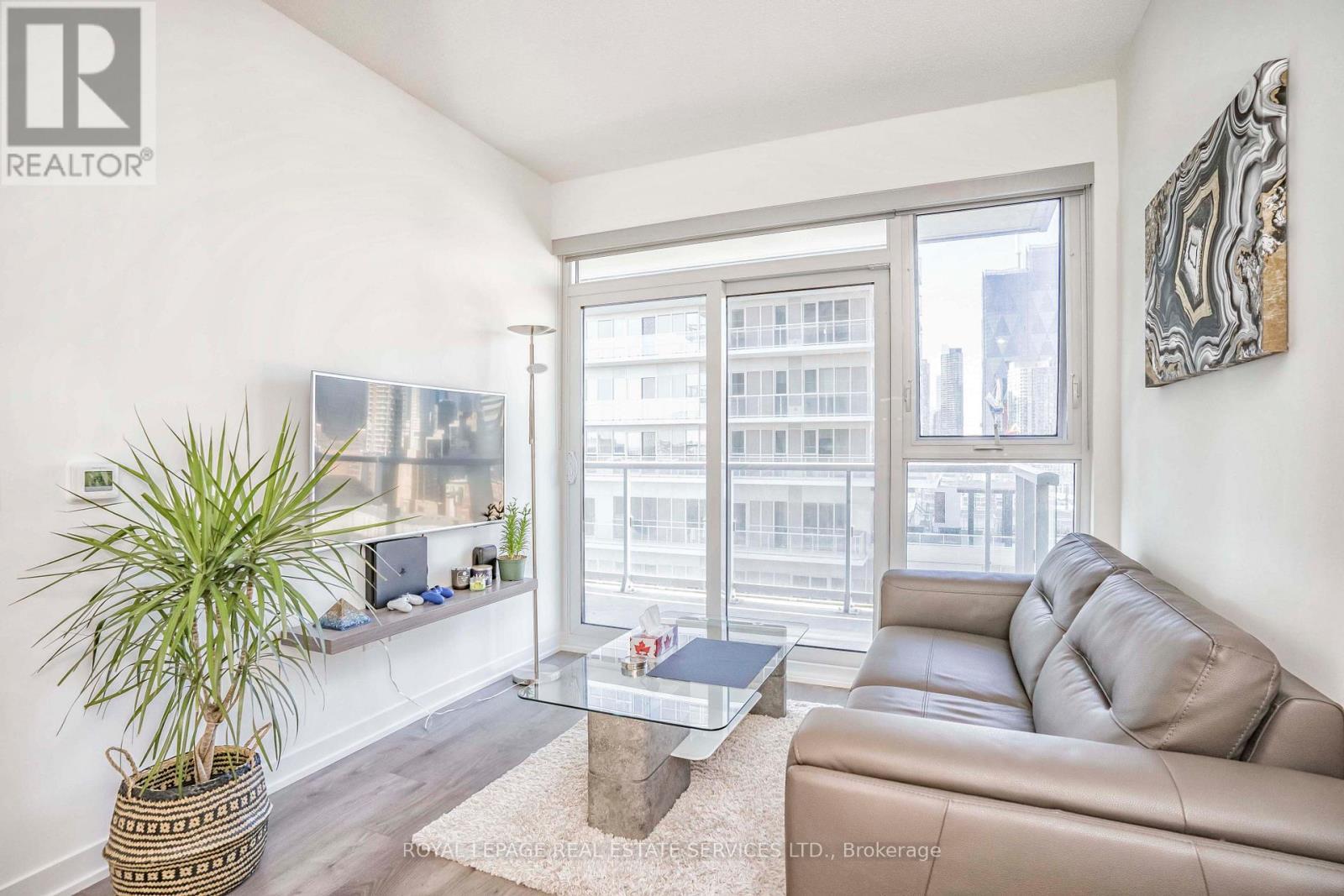 












1207 - 20 RICHARDSON STREET

,
Toronto,




Ontario
M5A4J9

