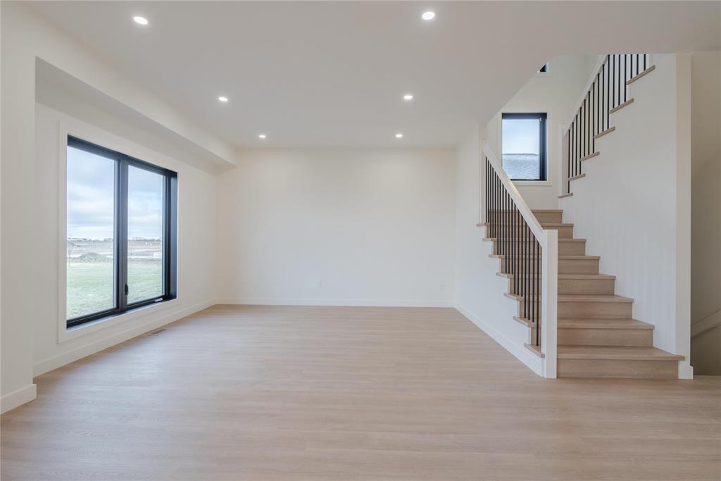 












77 Wild Plum Lane

,
Steinbach,




Manitoba
R5G1M5

