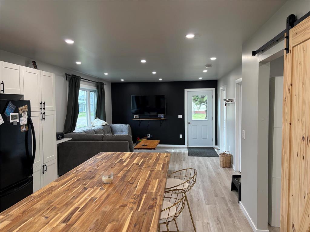 












62 7th Street

,
Hamiota,




Manitoba
R0M0T0

