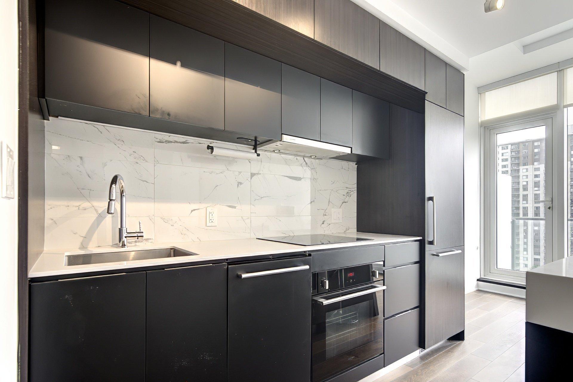 









1188


Rue St-Antoine O.

, 709,
Montréal (Ville-Marie),




QC
H3C1B4

