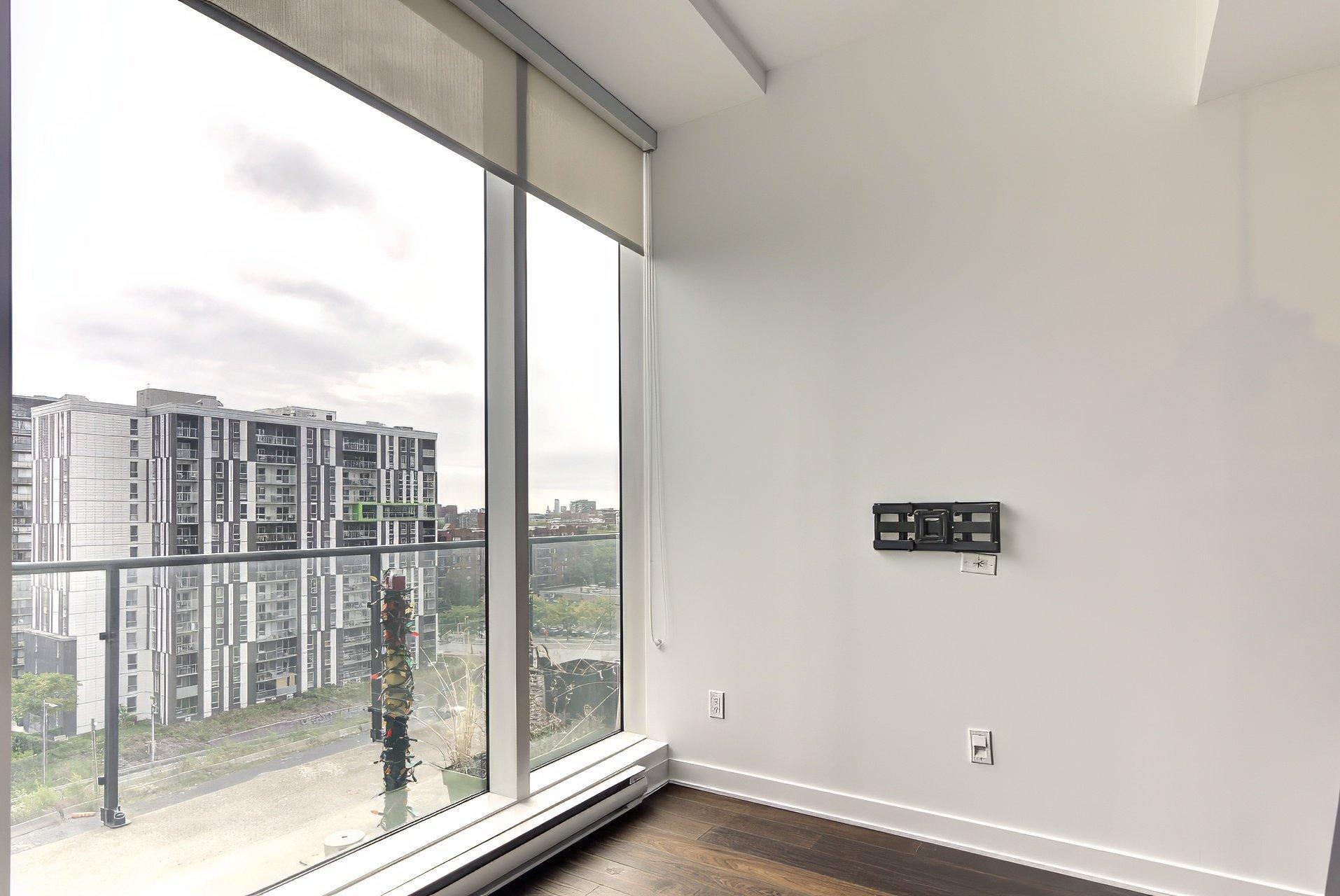 









1188


Rue St-Antoine O.

, 709,
Montréal (Ville-Marie),




QC
H3C1B4

