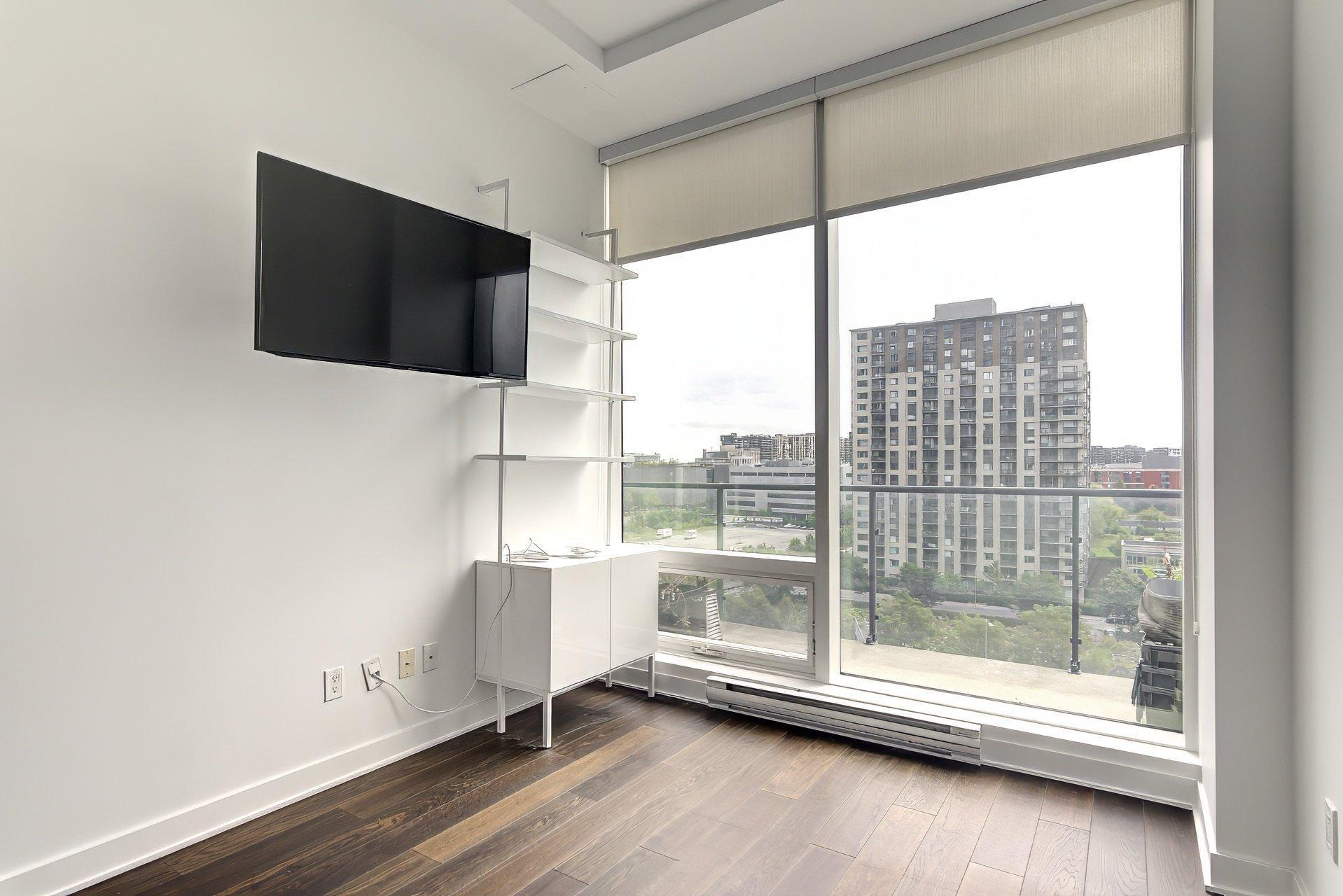 









1188


Rue St-Antoine O.

, 709,
Montréal (Ville-Marie),




QC
H3C1B4

